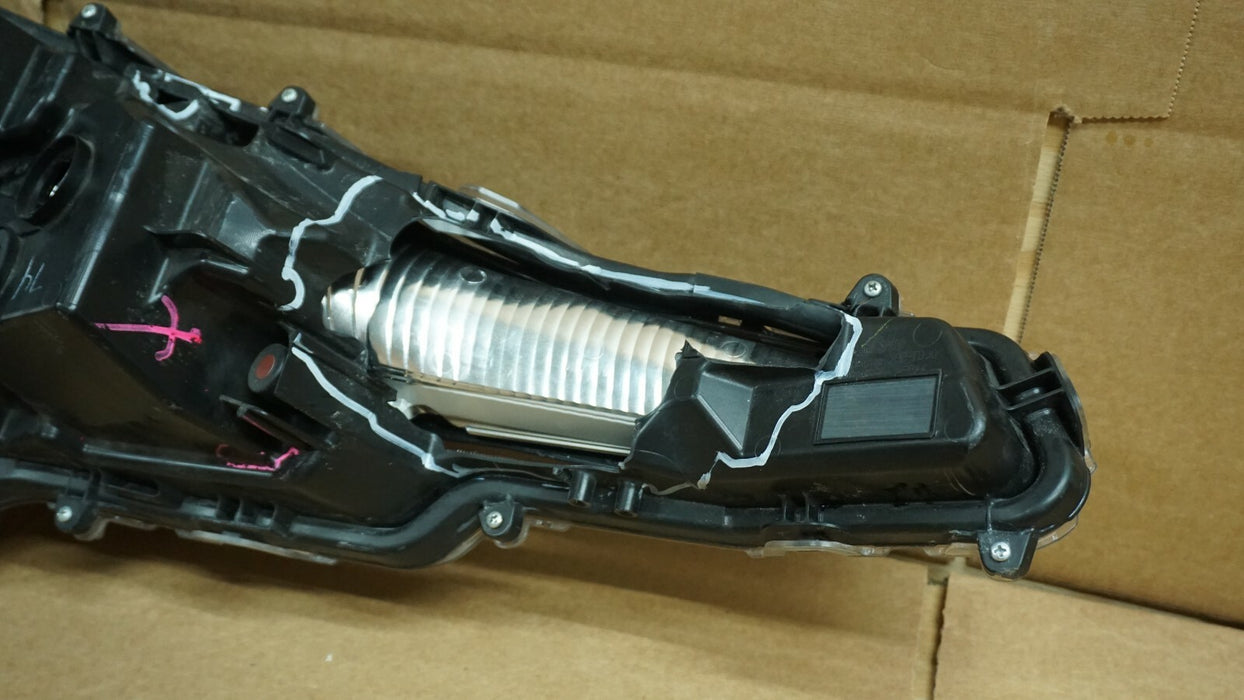 2020-2021 TOYOTA COROLLA FRONT LEFT DRIVER SIDE HEADLIGHT LED LAMP LIGHT OEM
