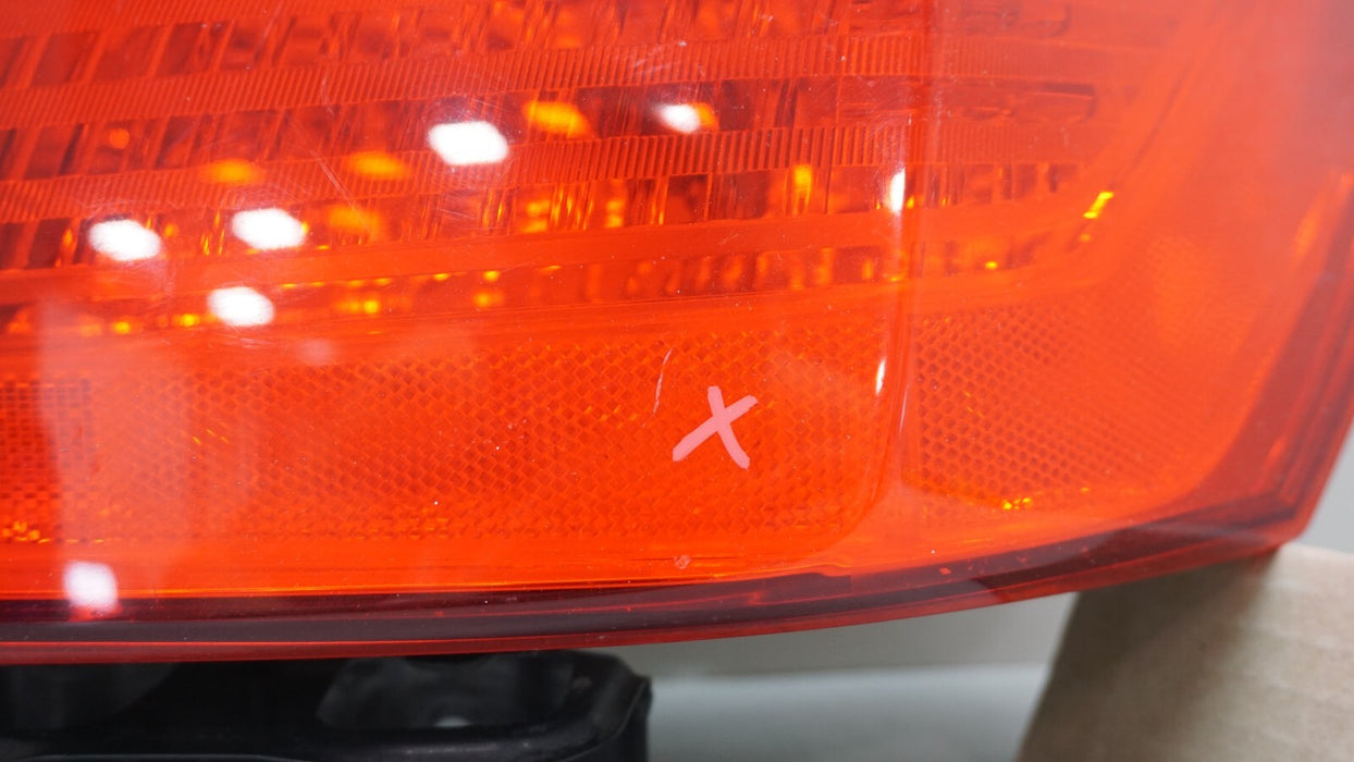 2013-2015 HONDA ACCORD REAR RH RIGHT PASSENGER SIDE OUTER TAIL LIGHT OEM