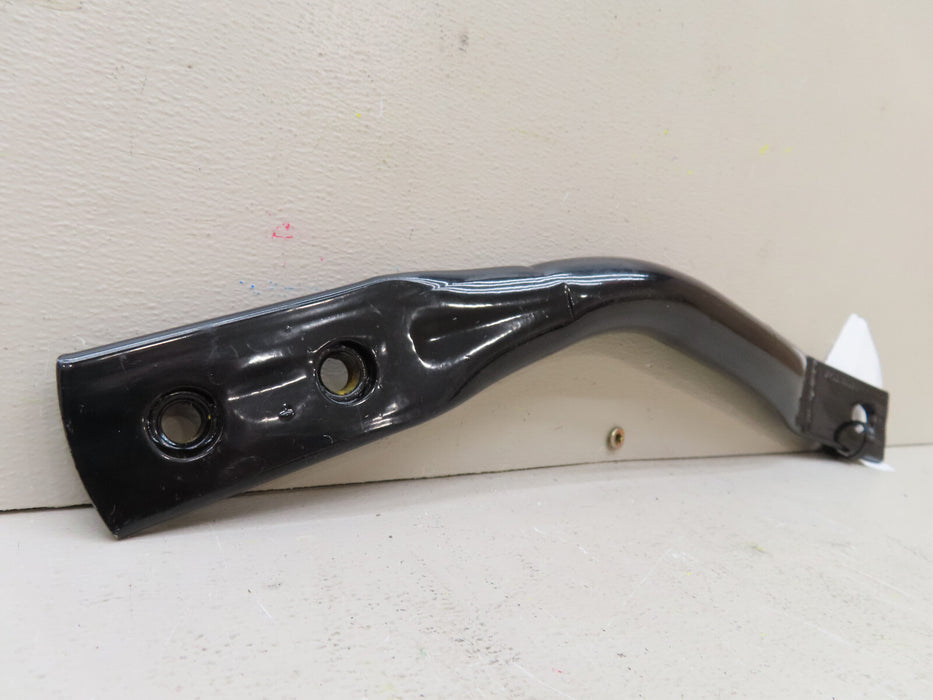 2011-2014 CHEVROLET SILVERADO 2500 3500 FRONT LEFT BUMPER BRACE OEM 25848058