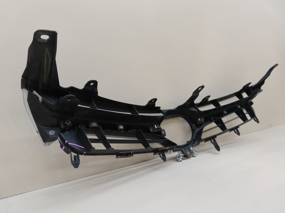 2015-2017 TOYOTA CAMRY FRONT RADIATOR UPPER GRILL GRILLE OEM