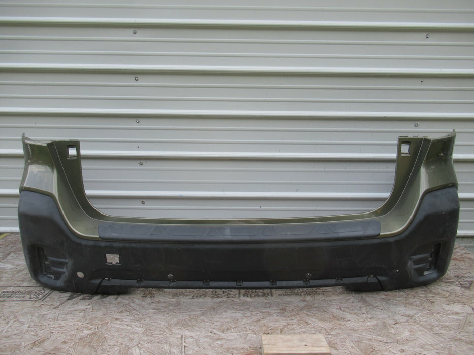 2020-2021 SUBARU OUTBACK REAR BUMPER COVER PANEL PLASTIC FACTORY 20 21 OEM