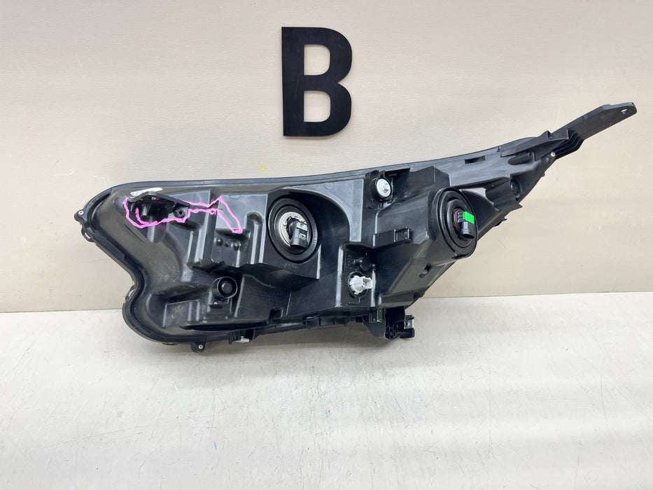 2017-2022 HONDA CR-V RIGHT PASSENGER HALOGEN HEADLIGHT HEADLAMP OEM RH