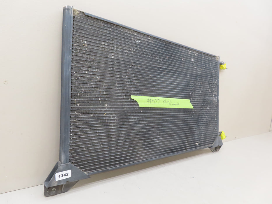 1999-2007 CHEVROLET SILVERADO 1500 FRONT A/C CONDENSER USED OEM