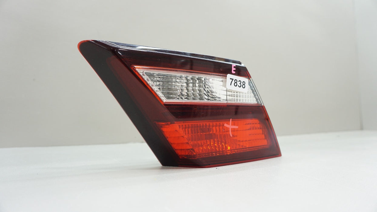 2013-2015 HONDA CIVIC SEDAN REAR LEFT DRIVER SIDE INNER TAIL LIGHT OEM