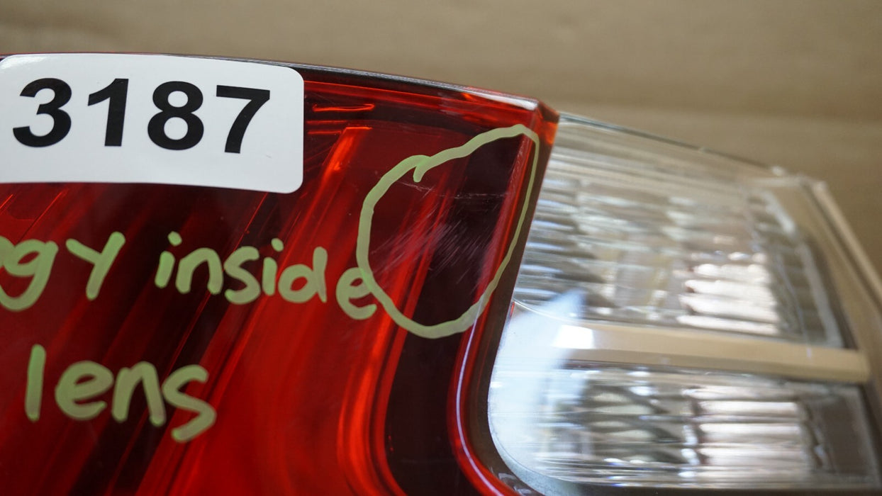 2016-2018 LEXUS ES350 REAR LEFT DRIVER SIDE TAIL LIGHT LED LAMP OEM 16 17 18