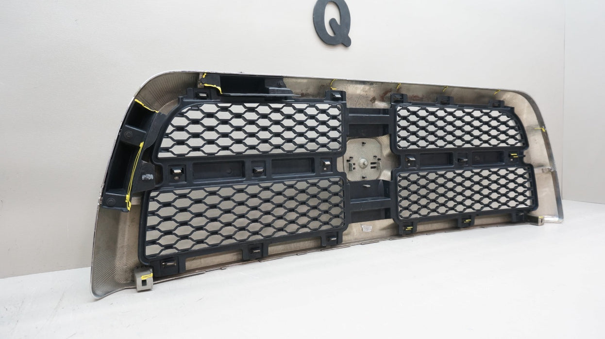 2013-2018 DODGE RAM 2500 3500 FRONT BUMPER RADIATOR GRILLE OEM