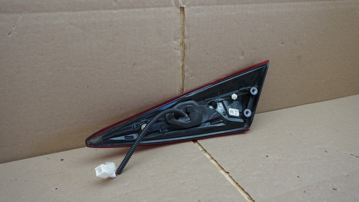 2016-2020 HONDA CIVIC REAR LEFT DRIVER SIDE INNER TAIL LIGHT LAMP OEM