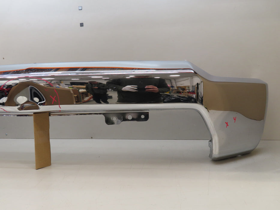 2020-2022 CHEVROLET SILVERADO 2500 3500 FRONT BUMPER COVER OEM