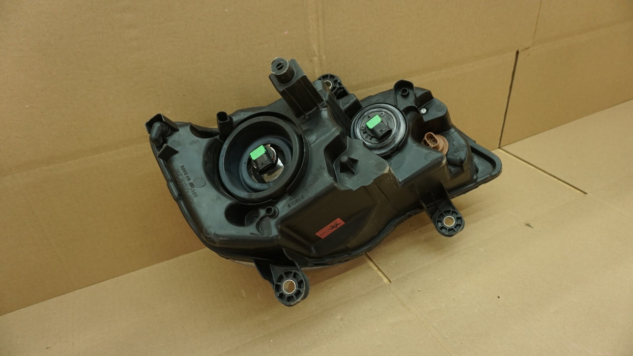 2008-2016 CHRYSLER TOWN & COUNTRY LEFT DRIVER SIDE HEADLIGHT HALOGEN OEM