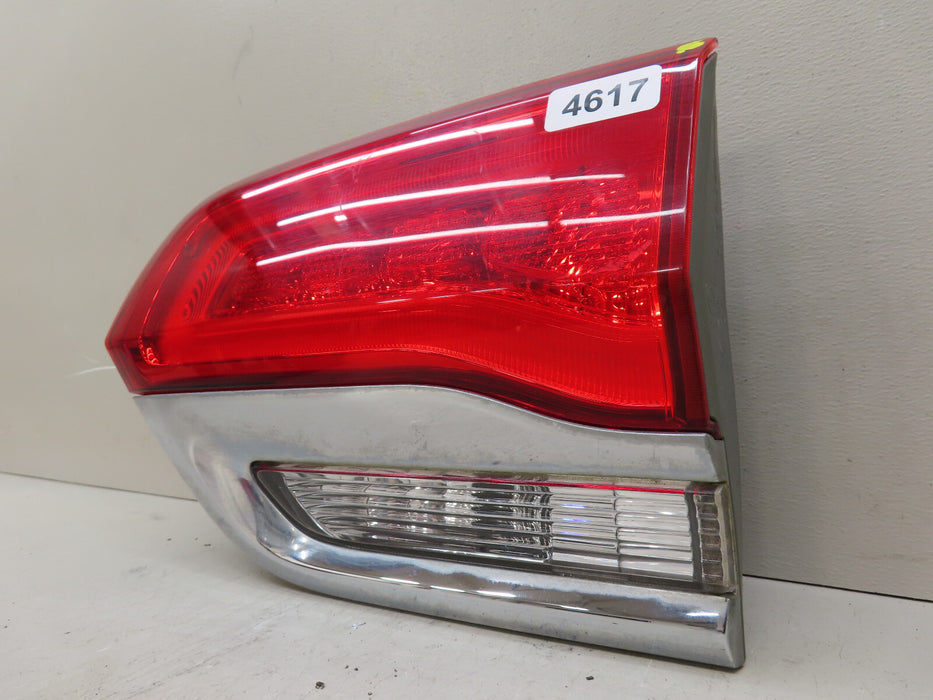 2014-2018 JEEP GRAND CHEROKEE REAR RIGHT PASSENGER INNER TAIL LIGHT OEM