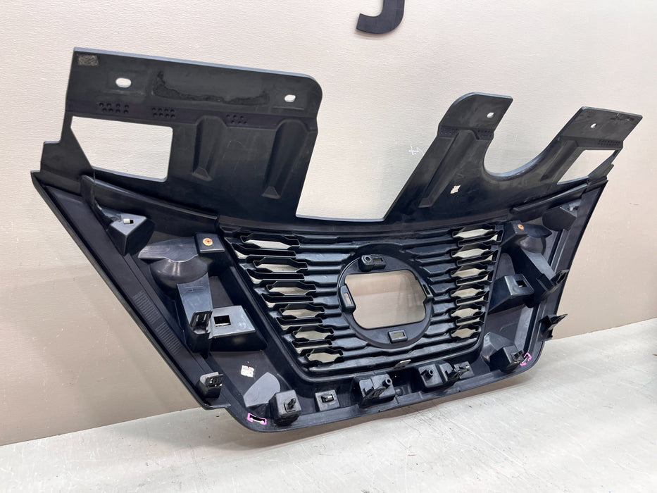 2017-2020 NISSAN ROGUE SPORT FRONT GRILLE GRILL 62310-5HR5A OEM