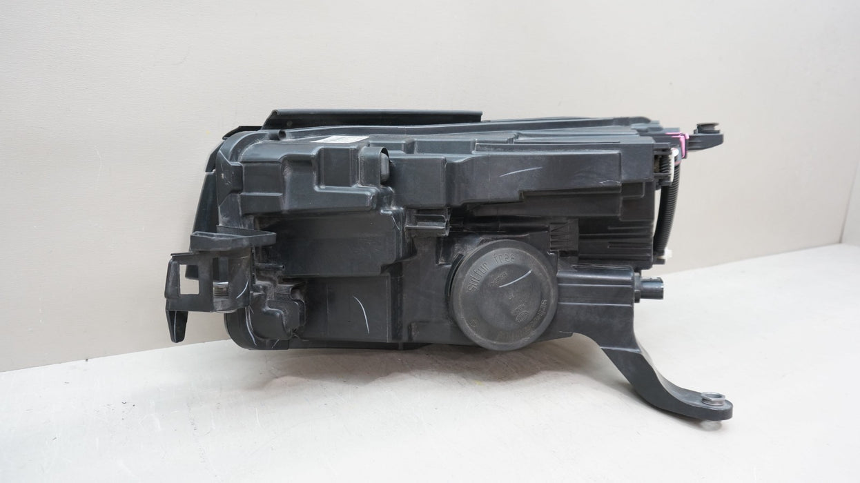 2020-2024 VOLKSWAGEN ATLAS CROSS FRONT RIGHT PASSENGER SIDE HEADLIGHT LED OEM