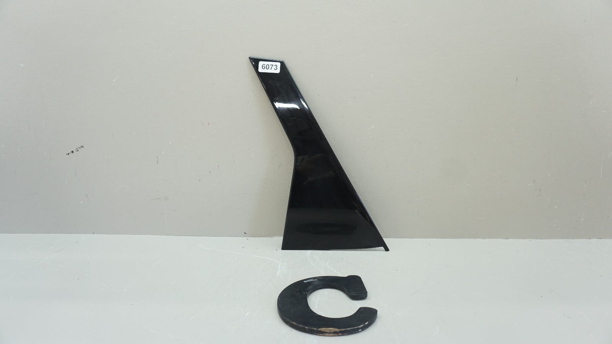 2022-2023 HYUNDAI TUCSON REAR DOOR TRIM BLACK 83270-CW010 OEM 22 23