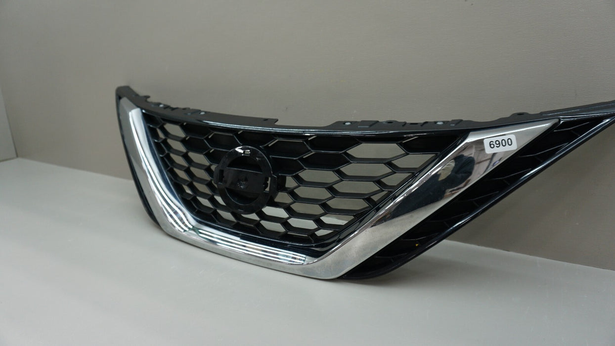 2016-2018 NISSAN SENTRA FRONT UPPER GRILLE 62310 3YU0A OEM 16 17 18