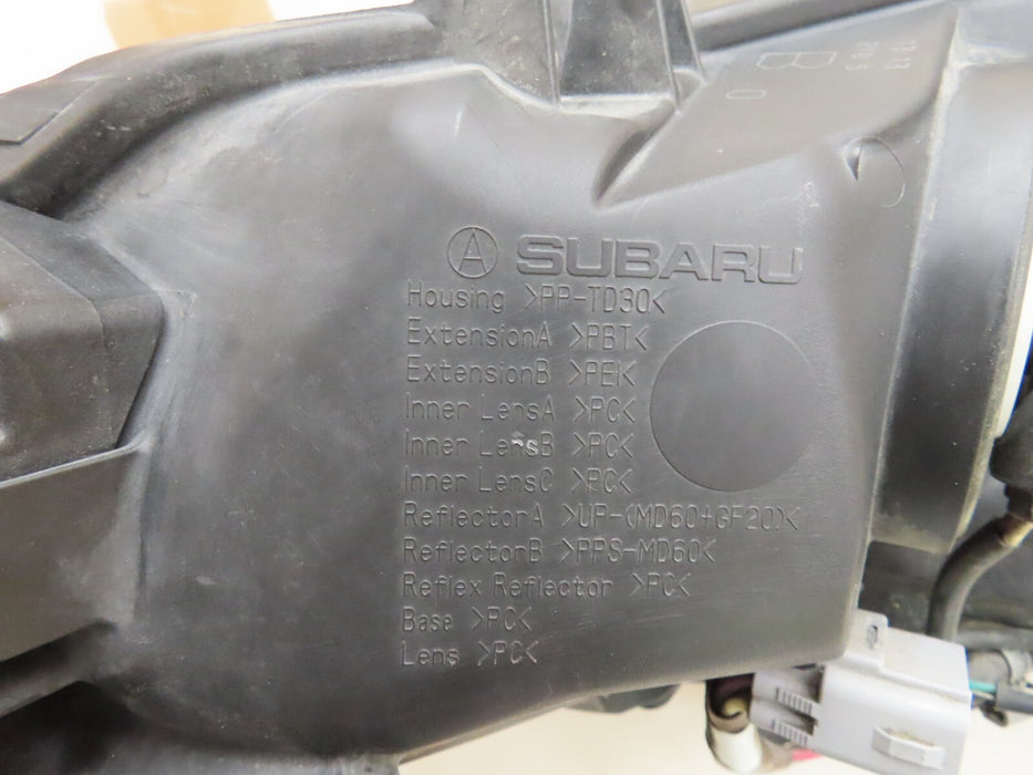 2015-2017 SUBARU LEGACY OUTBACK FRONT RIGHT PASSENGER HEADLIGHT LAMP HALOGEN OEM
