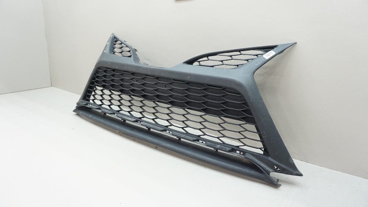 2018-2020 TOYOTA CAMRY FRONT LOWER RADIATOR GRILLE GRILL OEM 53113-06160