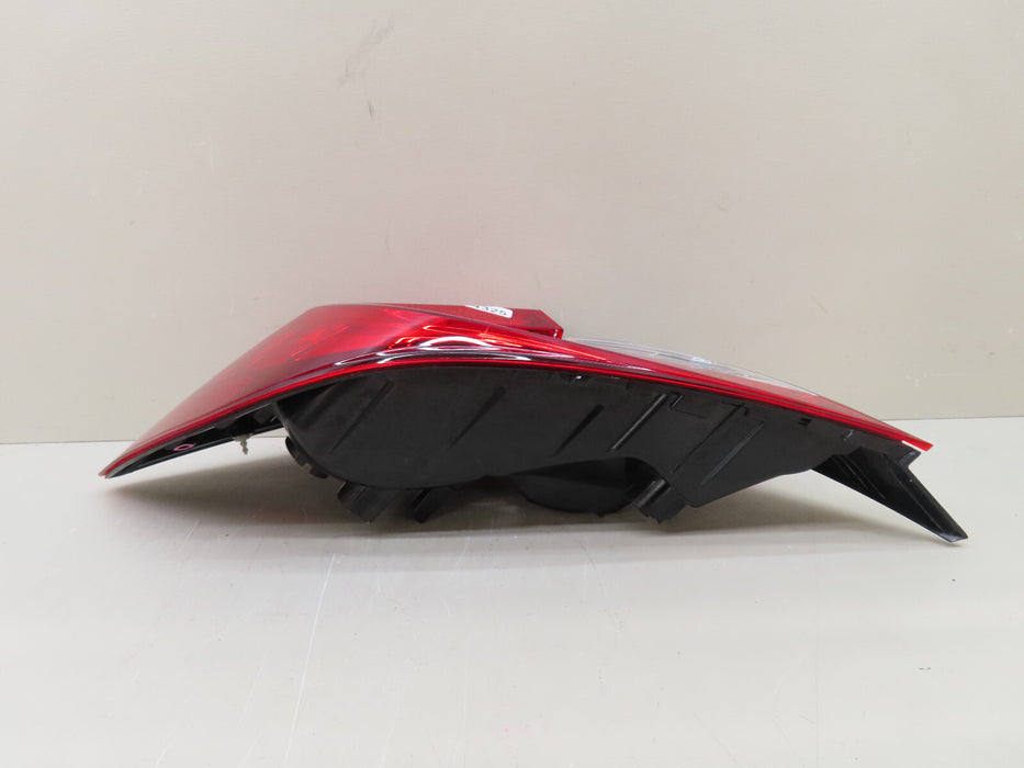 2016-2020 HONDA CIVIC SEDAN REAR LEFT DRIVER SIDE OUTER TAIL LIGHT OEM