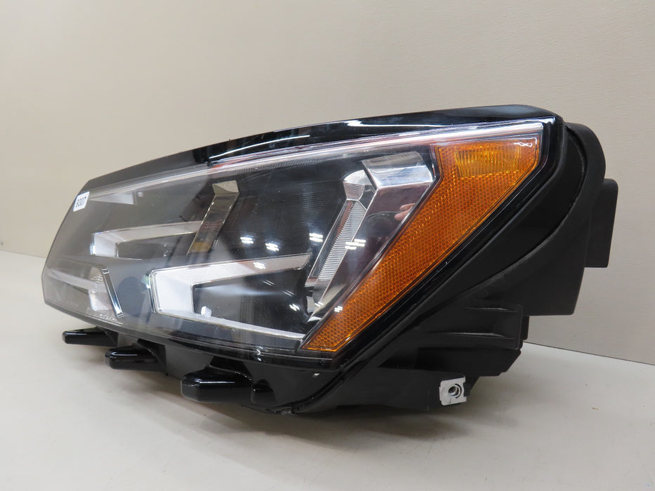 2016-2019 VOLKSWAGEN PASSAT FRONT LEFT DRIVER SIDE HEADLIGHT OEM 9307