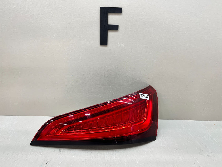 2013-2017 AUDI Q5 SQ5 RH RIGHT PASSENGER INNER LED TAIL LIGHT 8R0 945 094 D