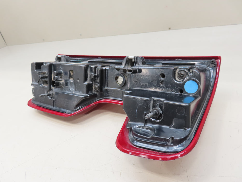 2019-2023 CHEVROLET SILVERADO 1500 2500 3500 REAR LEFT DRIVER TAIL LIGHT OEM