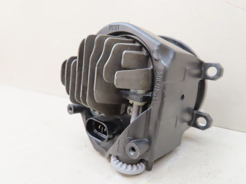 2014 2015 2016  LEXUS IS250 IS350 FRONT LEFT DRIVER FOG LIGHT LED OEM