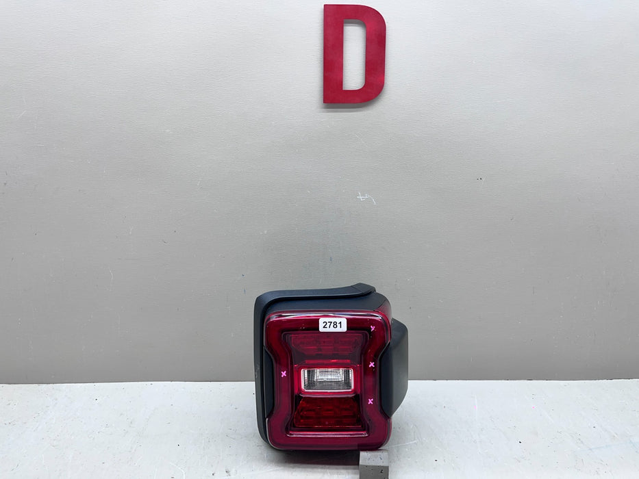 2018-2025 JEEP WRANGLER RH PASSENGER LED TAILLIGHT W/O BSD P68544528AD OEM