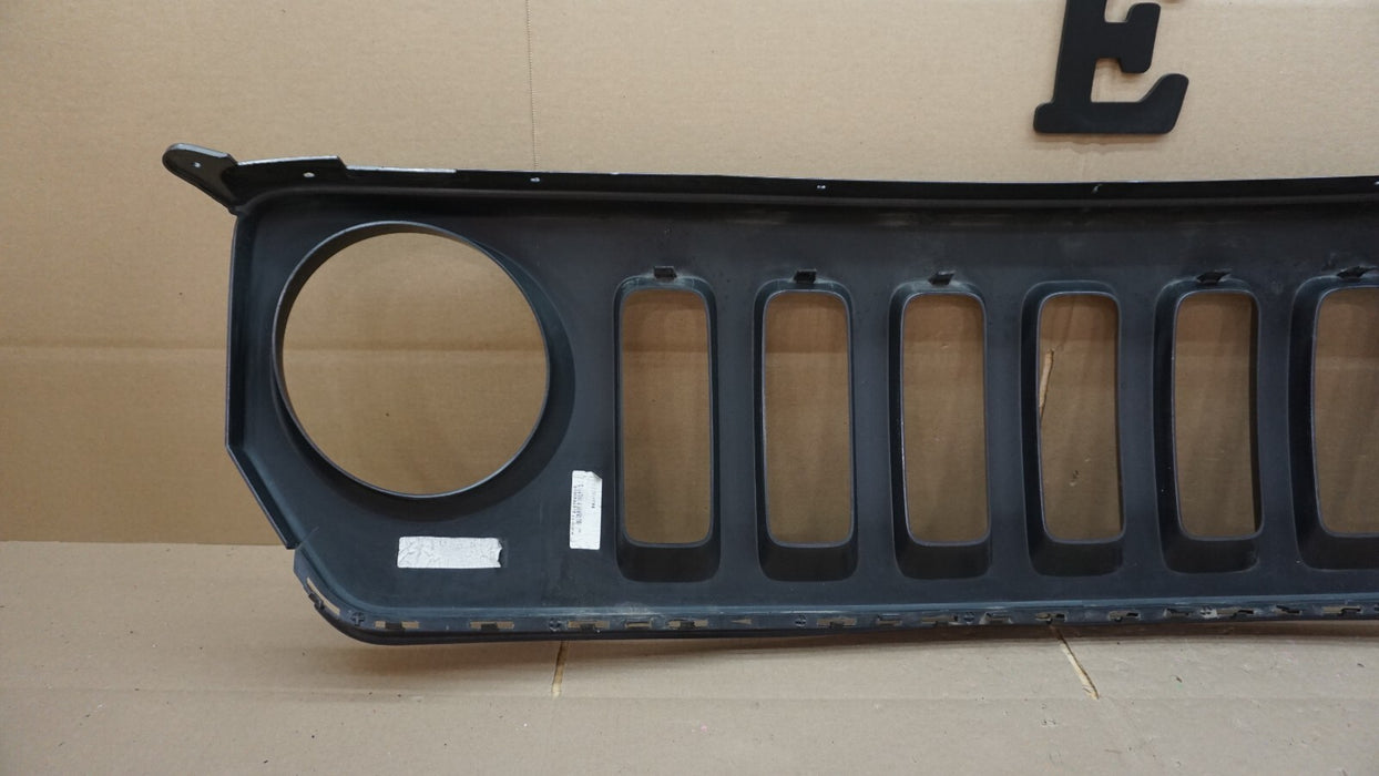 2011-2017 JEEP PATRIOT FRONT BUMPER GRILL GRILLE OEM 11 12 13 14 15 16 17