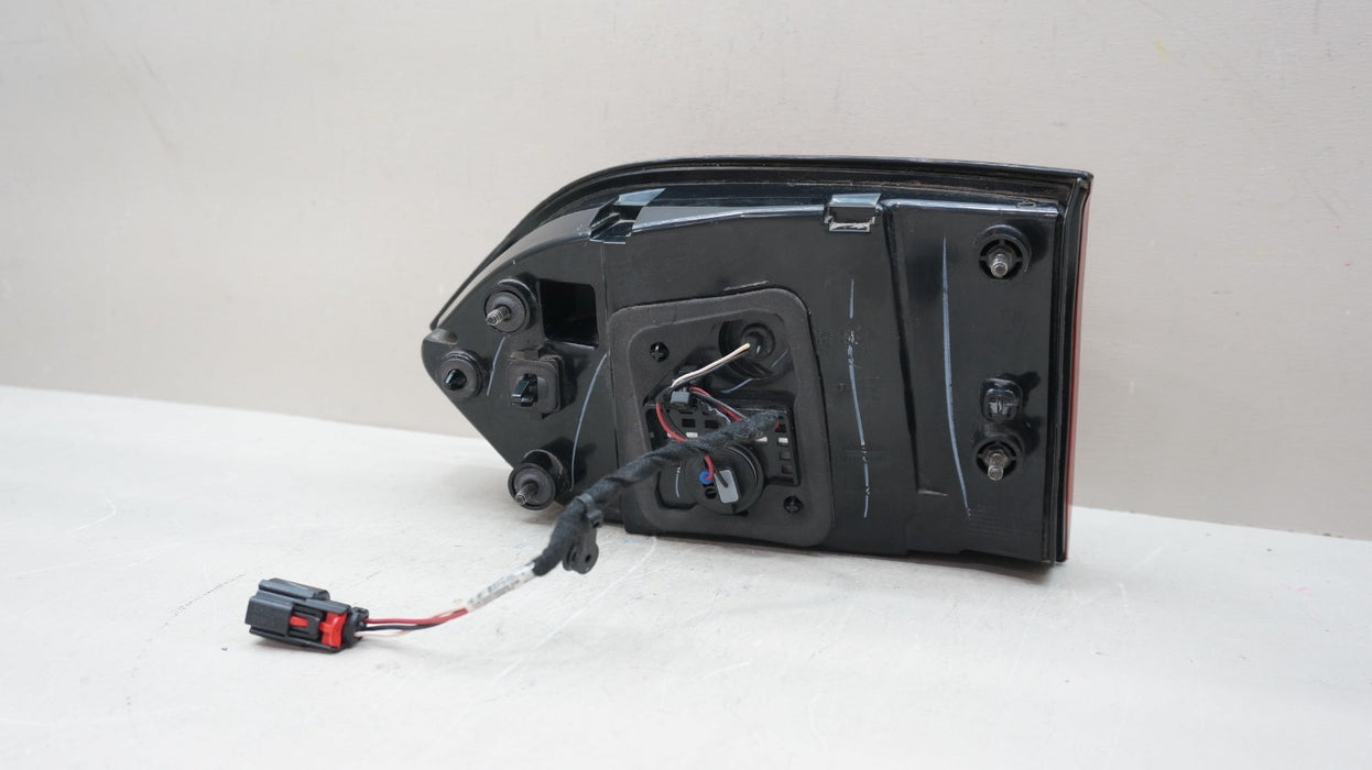 2017-2025 CHRYSLER PACIFICA REAR LEFT DRIVER SIDE INNER TAIL LIGHT OEM