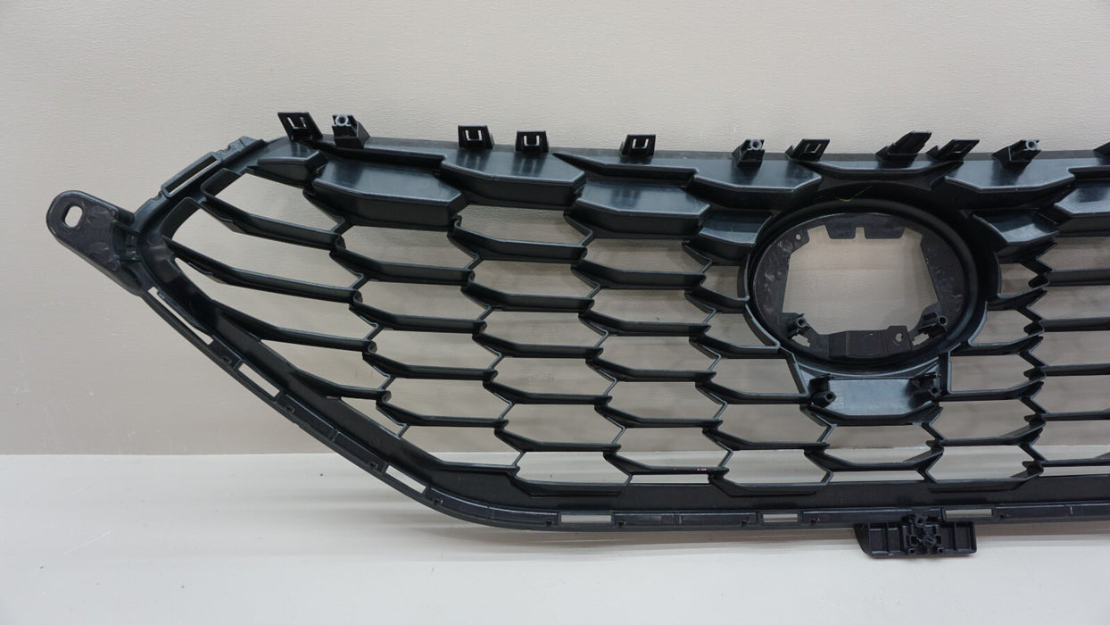 2020-2021 TOYOTA HIGHLANDER XSE FRONT BUMPER CENTER GRILL GRILLE OEM 53111-0E330