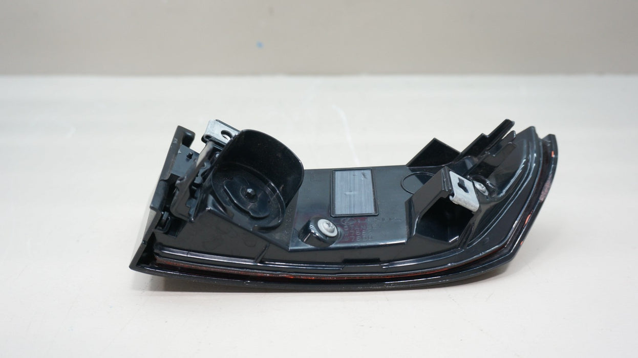 2024-2025 LEXUS GX GX550 REAR LEFT DRIVERS SIDE BUMPER SIGNAL LIGHT OEM