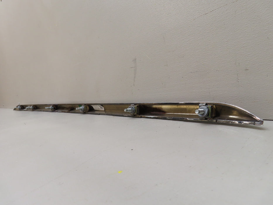 2021 2022 2023 NISSAN KICKS FRONT CHROME TRIM OEM 62072-5R00A