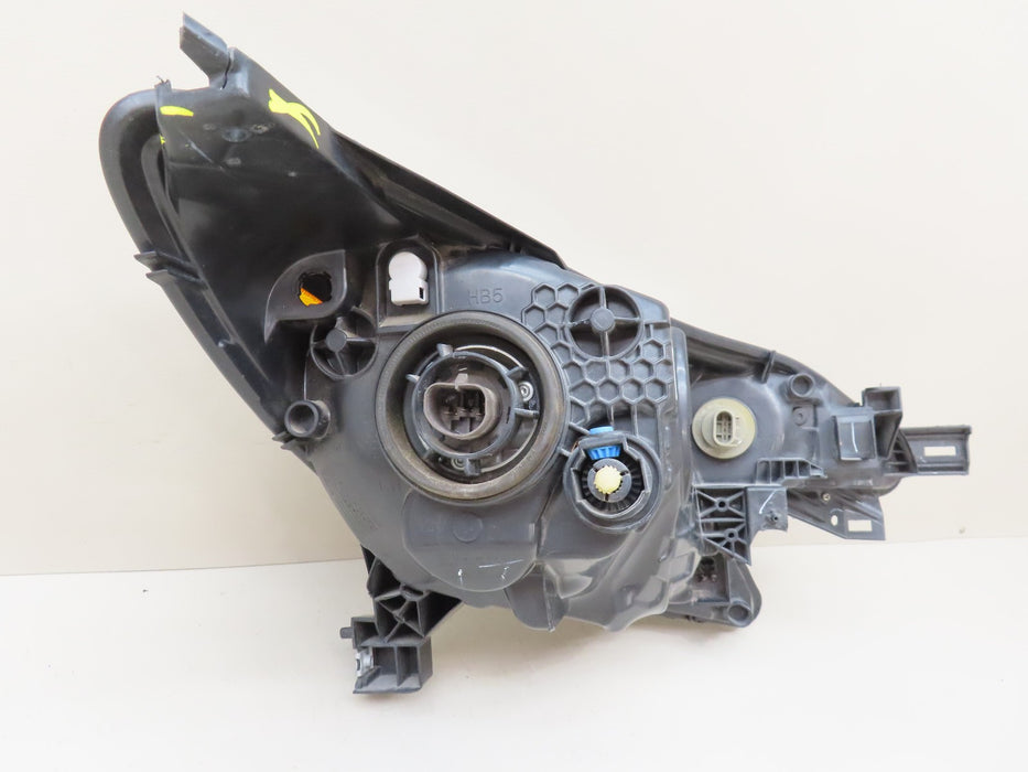 2014-2016 NISSAN VERSA NOTE FRONT RIGHT PASSENGER HEADLIGHT HALOGEN OEM 9373