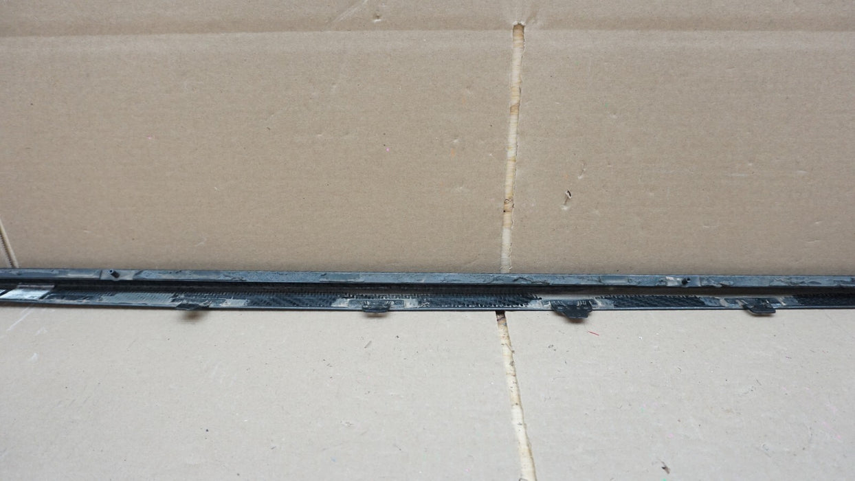 MERCEDES-BENZ W213 E63 AMG (S) CARBON FIBER SIDE SKIRT INSERTS OEM