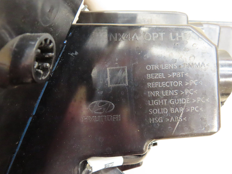 2022-2024 HYUNDAI TUCSON REAR LEFT DRIVER SIDE TAIL LIGHT OUTER OEM