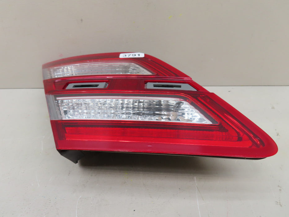 2013-2019 FORD TAURUS REAR LEFT DRIVER SIDE TRUNK INNER TAIL LIGHT OEM