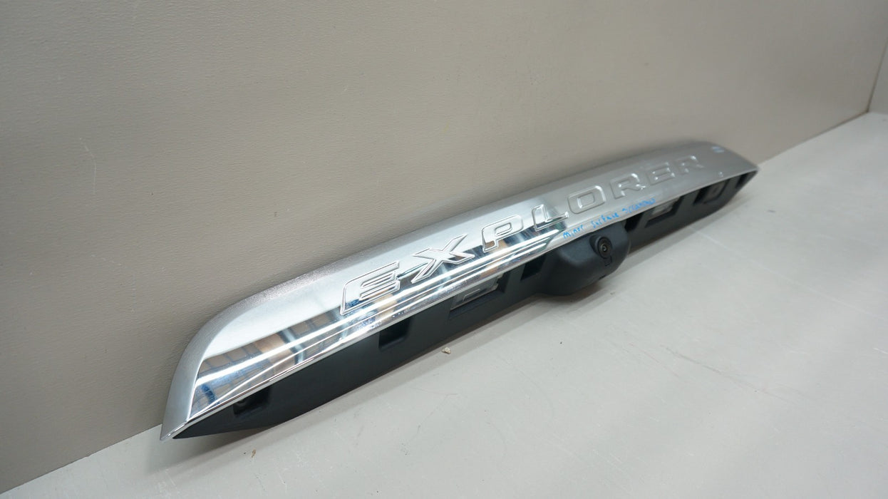2020-2023 FORD EXPLORER REAR LIFTGATE MOLDING TRIM WITH CAMERA OEM LB5B-S42509