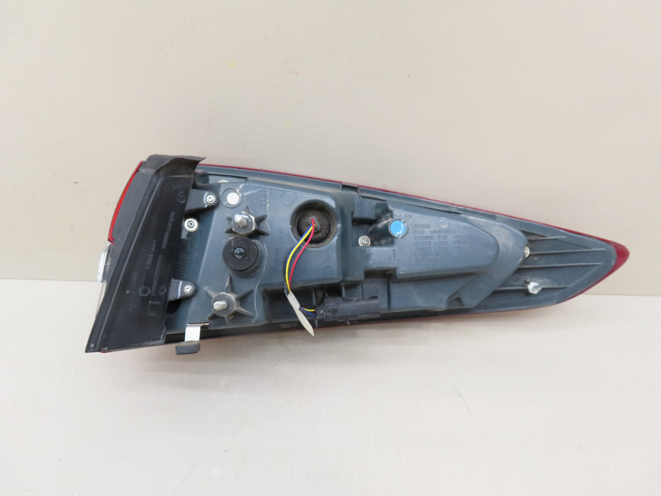 2017-2020 FORD FUSION REAR LEFT DRIVER OUTER TAIL LIGHT OEM HS73-13405-AB