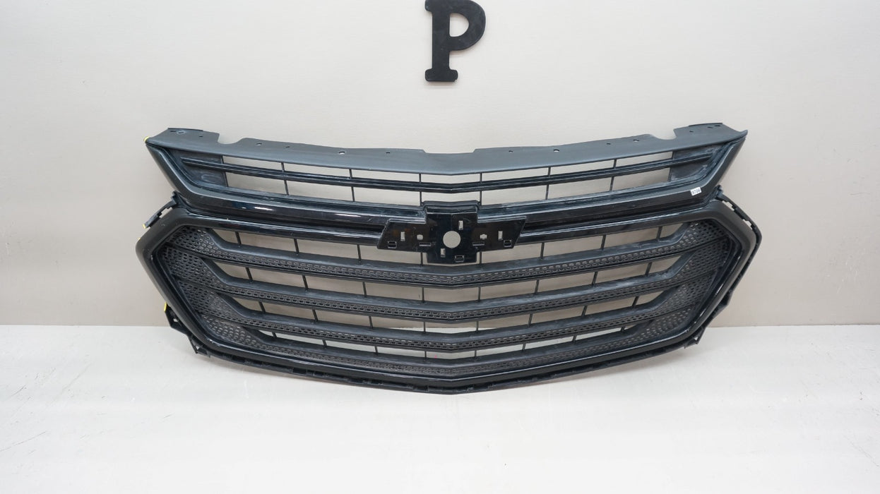 2018-2020 CHEVROLET TRAVERSE FRONT UPPER RADIATOR GRILLE GRILL OEM 23376131