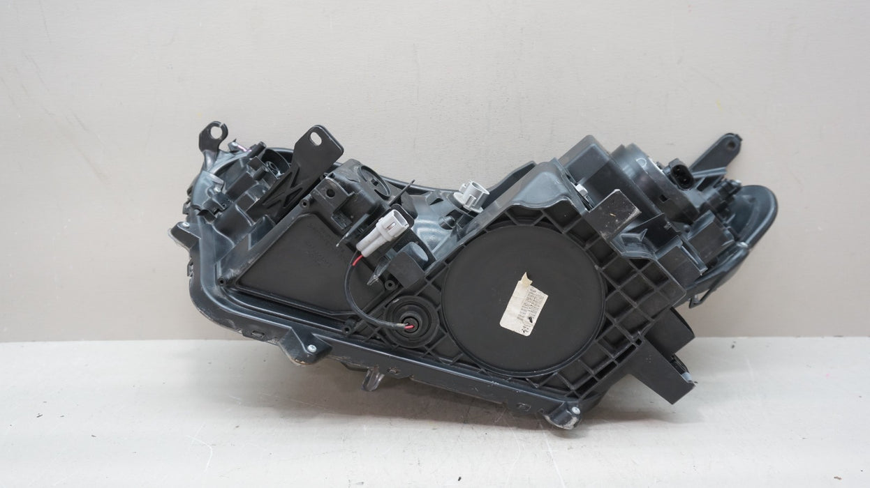 2016-2018 TOYOTA RAV-4 RAV4 FRONT RIGHT PASSENGER SIDE HALOGEN HEADLIGHT OEM