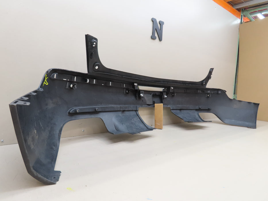 2017 2018 2019 CADILLAC XT5 REAR BUMPER COVER OEM 84102921