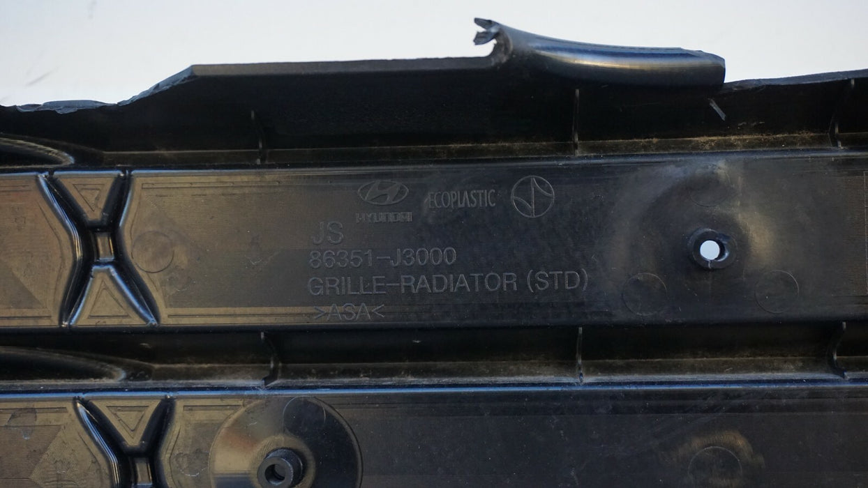 2019-2020 HYUNDAI VELOSTER FRONT BUMPER COVER PANEL FACTORY 86351-J3000 OEM