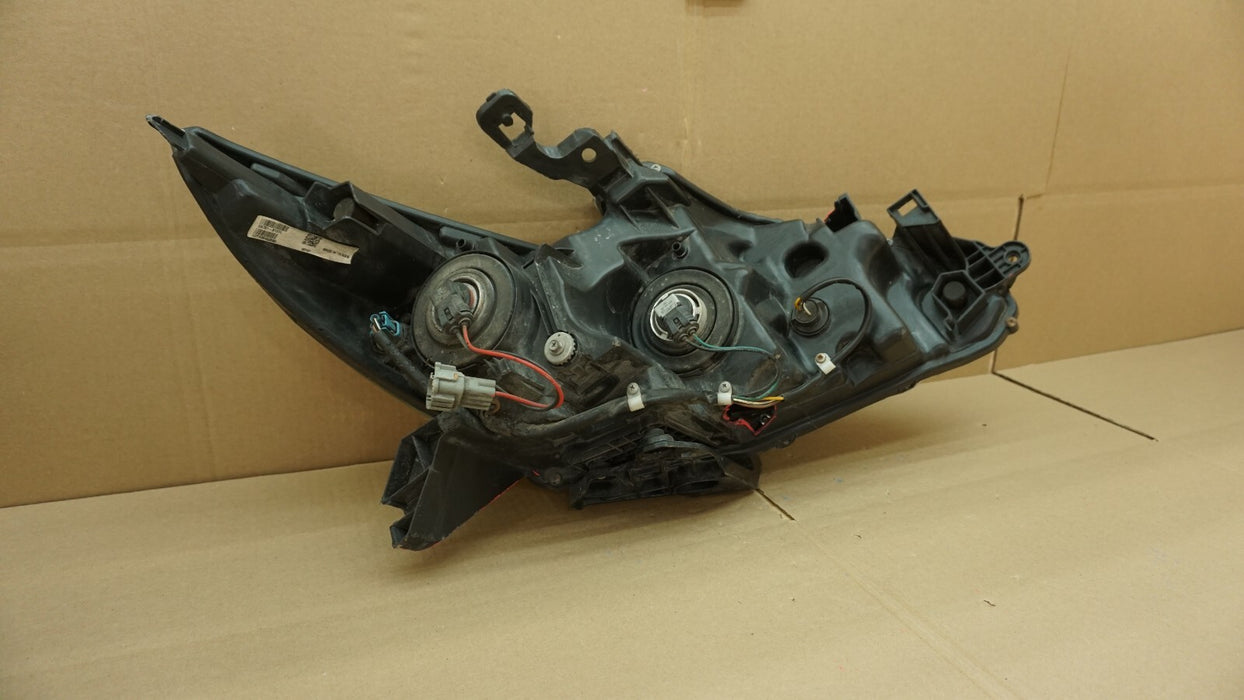 2016-2018 NISSAN ALTIMA FRONT LEFT DRIVER SIDE HEADLIGHT HALOGEN OEM 16 17 18