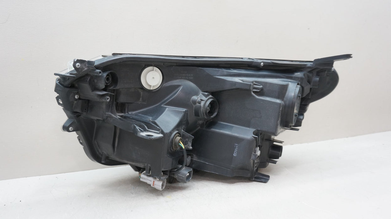 2016-2018 TOYOTA RAV4 FRONT RIGHT PASSENGER SIDE HALOGEN HEADLIGHT OEM