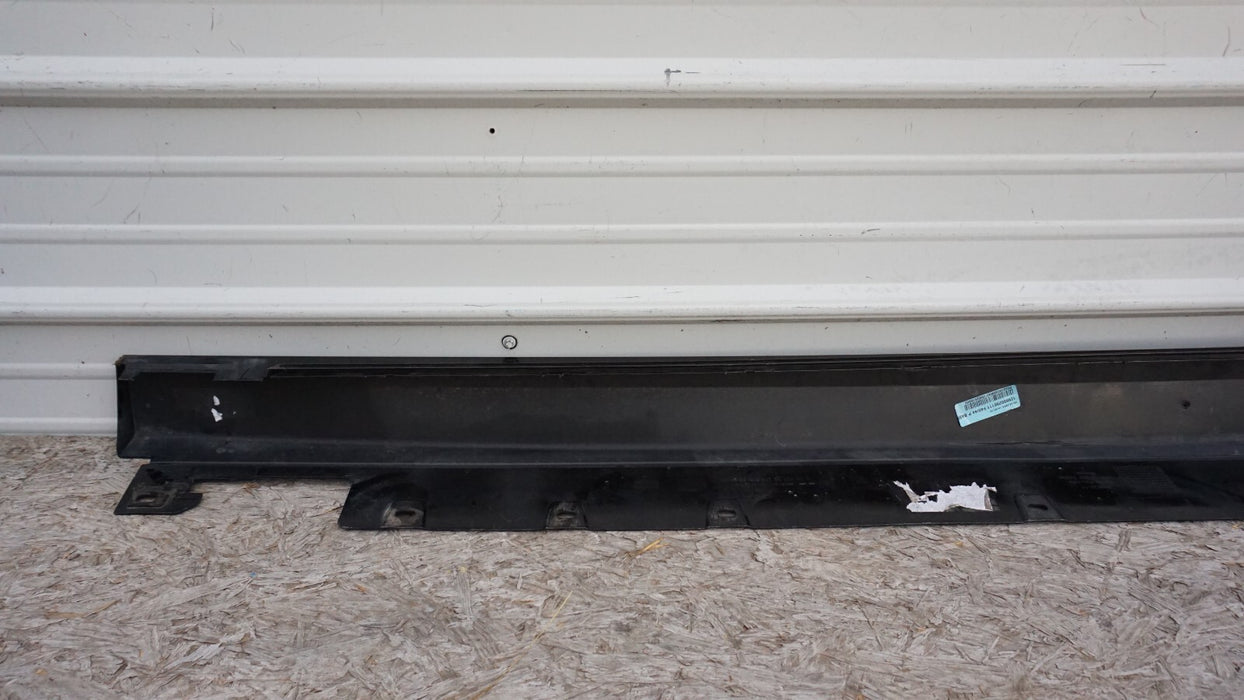 2020-2022 BMW M235I  F44 RIGHT PASSENGERS SIDE SKIRT ROCKER PANEL OEM 20 21 22