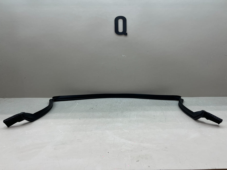 2018-2026 JEEP WRANGLER SWING GATE TO BODY WEATHERSTRIP 68271740AH OEM