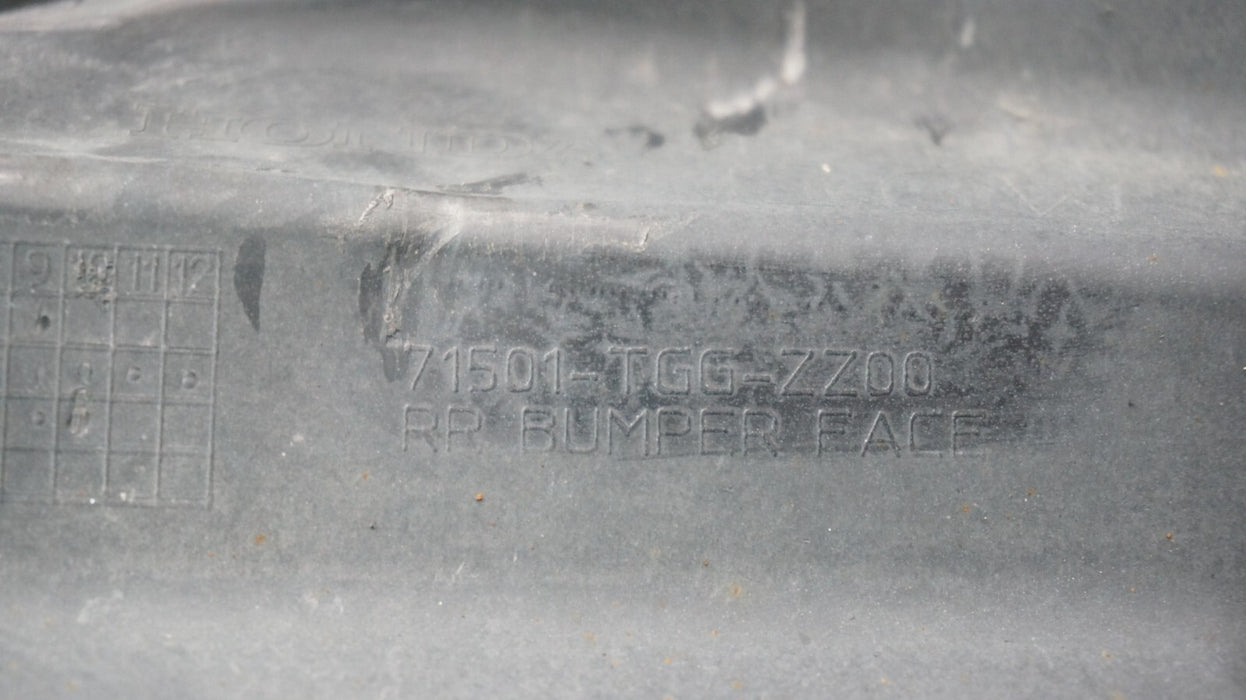 2016-2019 HONDA CIVIC HATCHBACK REAR BUMPER COVER OEM 71501-TGG-ZZ00 (R.T)