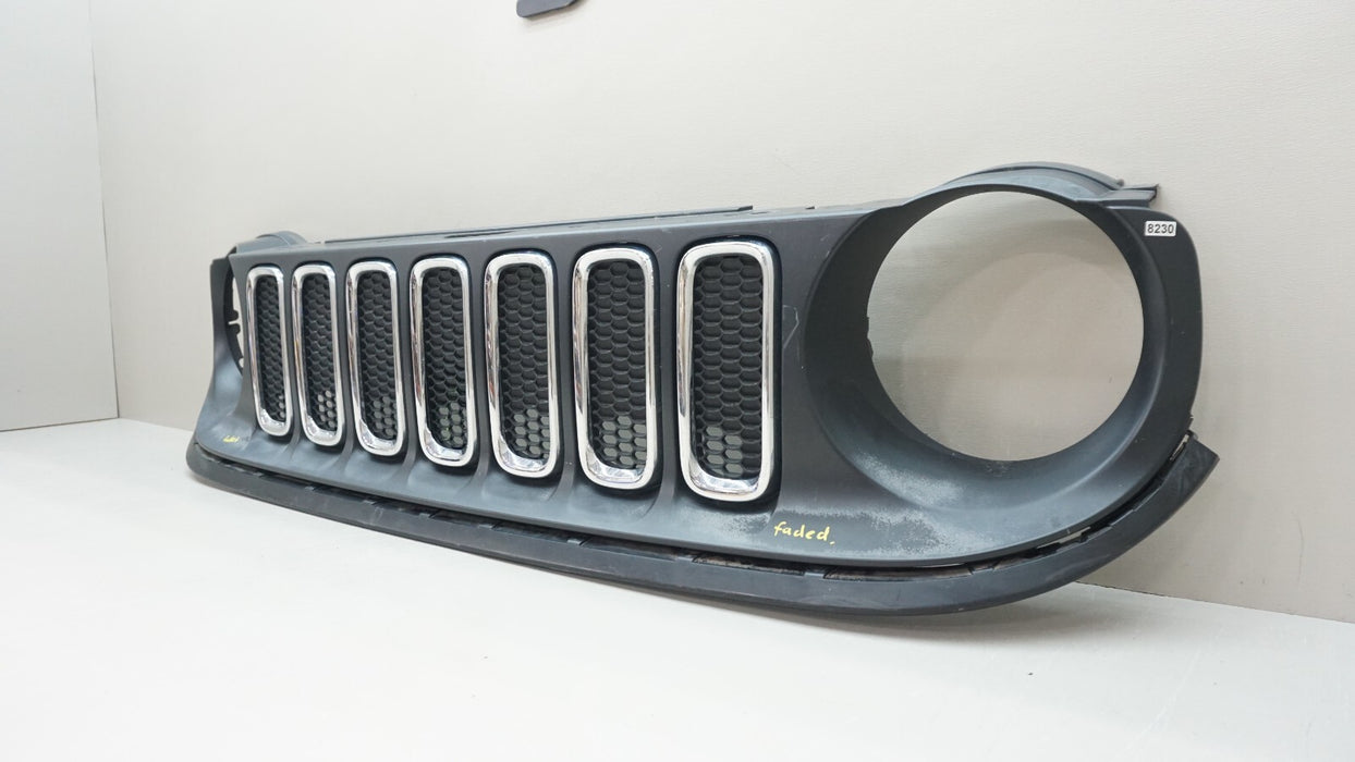2015-2019 JEEP RENEGADE FRONT RADIATOR GRILLE GRILL 735587827 OEM