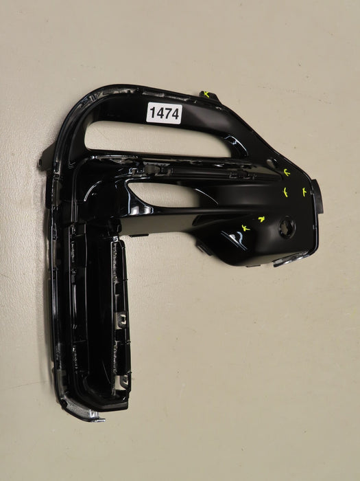 2018 2019 2020 2021 BMW X5 M SPORT FRONT RIGH BUMPER FOG LIGHT BEZEL 51118092688