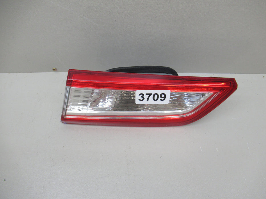 2012-2014 TOYOTA CAMRY Tail Light Inner RIGHT PASSENGER RH SIDE oem