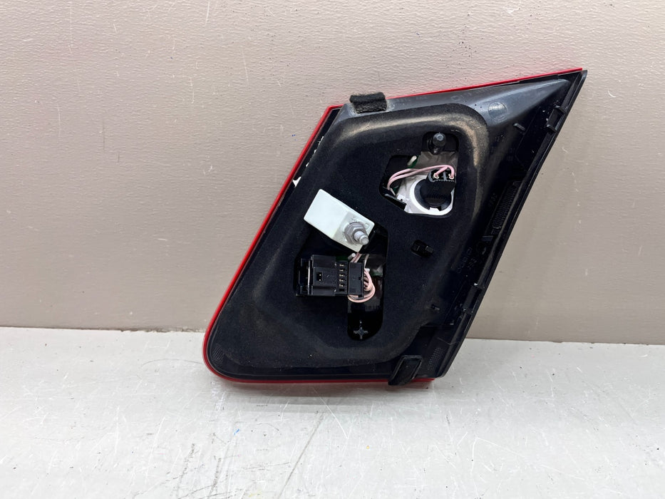 2010-2013 MERCEDES E-CLASS LH INNER TAIL LIGHT OEM A2128200764